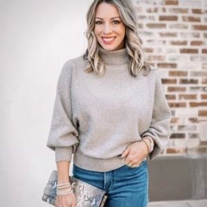 Express woman’s beige metallic dolman turtleneck sweater medium. NWT